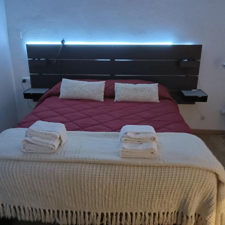 B&B Fiera Station Rooms Bolonia Exterior foto